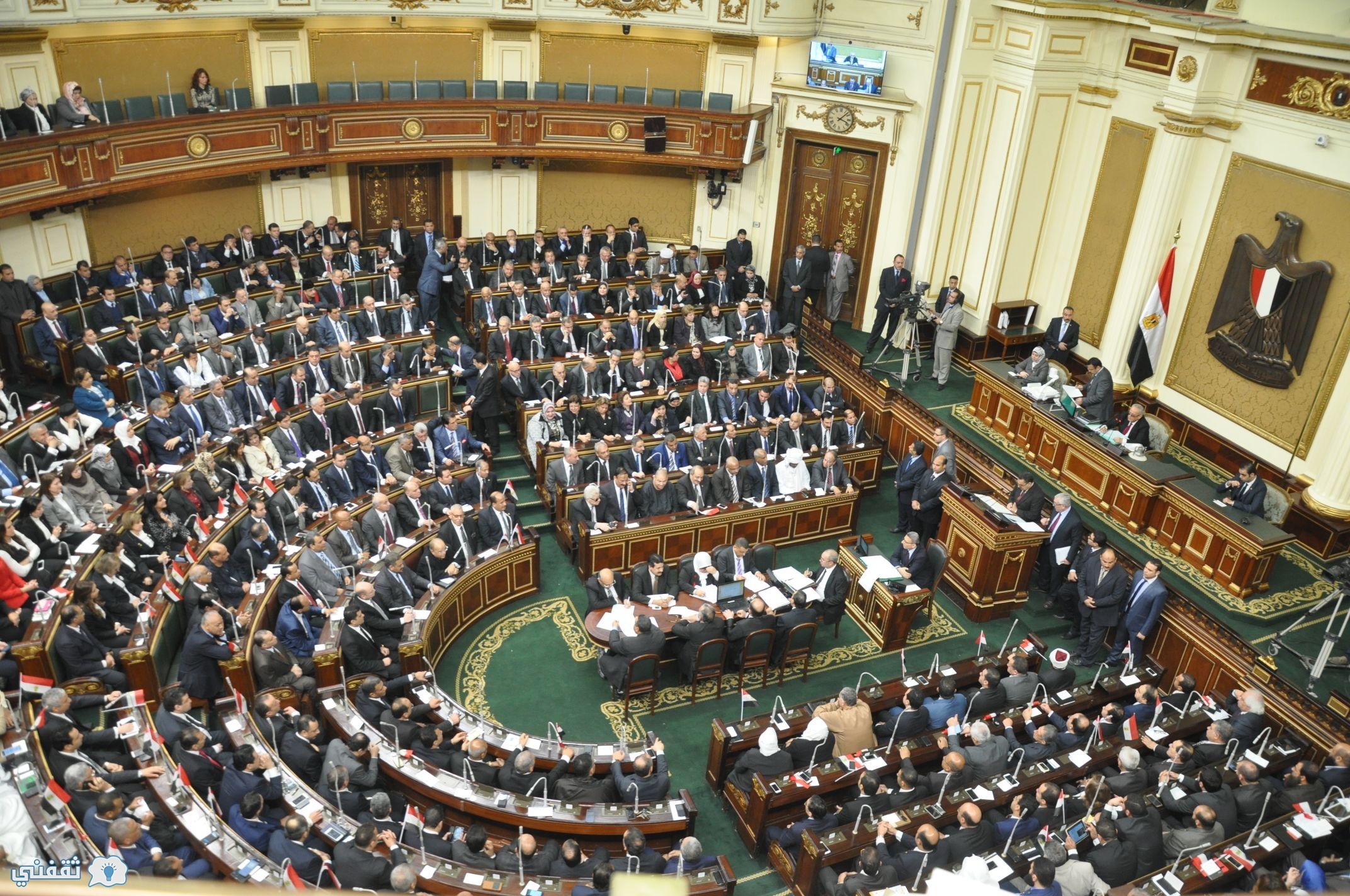 قرار رفع حد الإعفاء الضريبي تحت قبة البرلمان