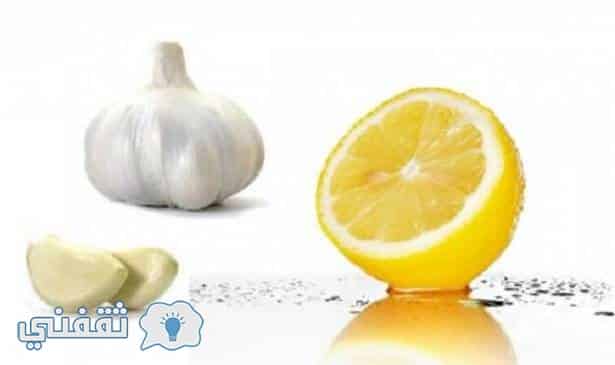 خليط من الثوم والليمون لعلاج العديد من الأمراض المزمنة … فوائد عظيمة لخليط الثوم والليمون