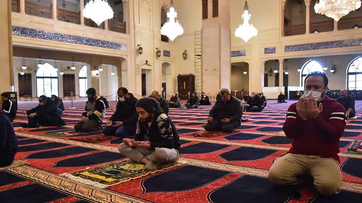 أعلنت وزارة الأوقاف عن صلاة الجمعة المقبلة في مسجد جديد 