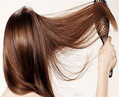 وصفة الكيراتين الطبيعي العجيب لفرد الشعر في المنزل بأقل التكاليف