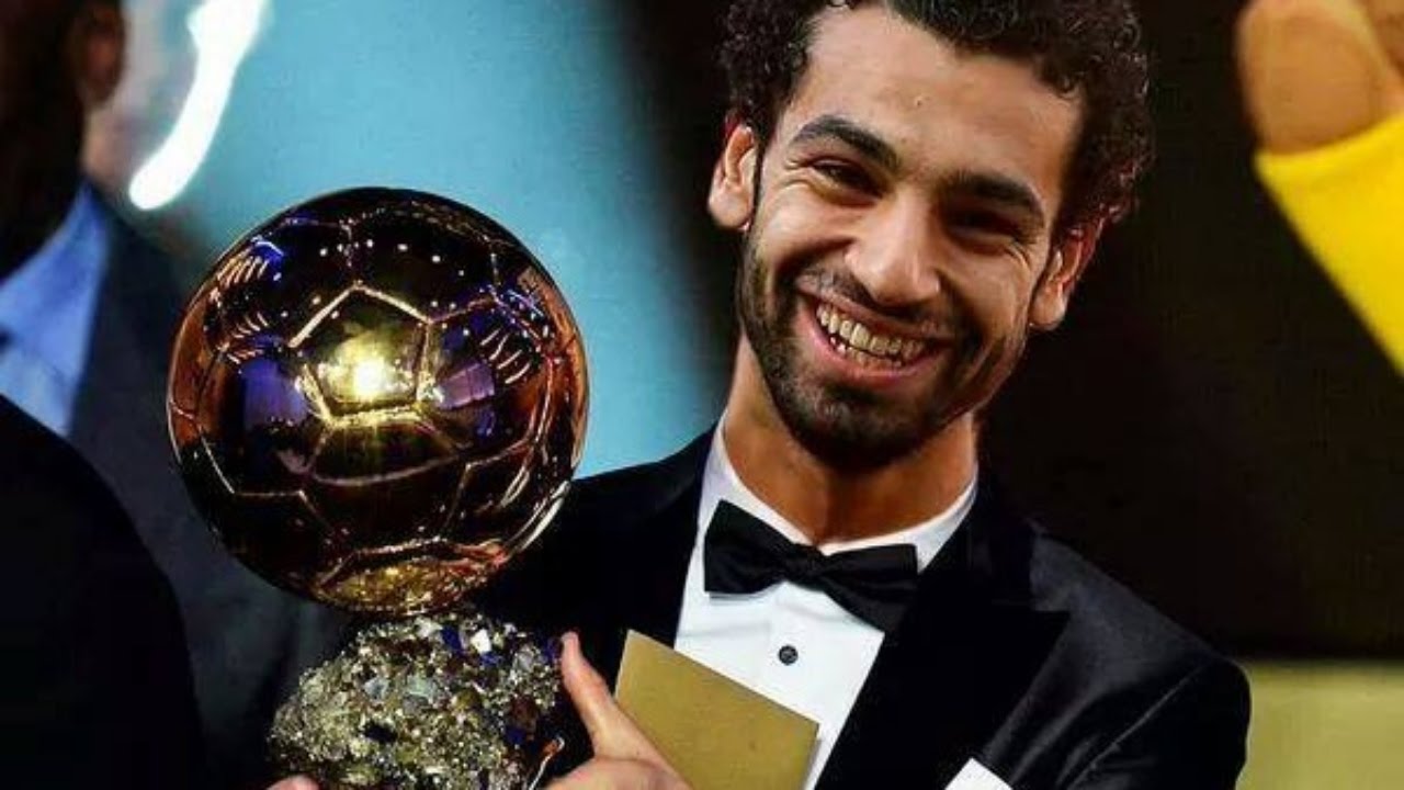 ترقب حفل الكرة الذهبية 2021 جائزة أفضل لاعب في العالم والقنوات الناقلة وحظوظ محمد صلاح