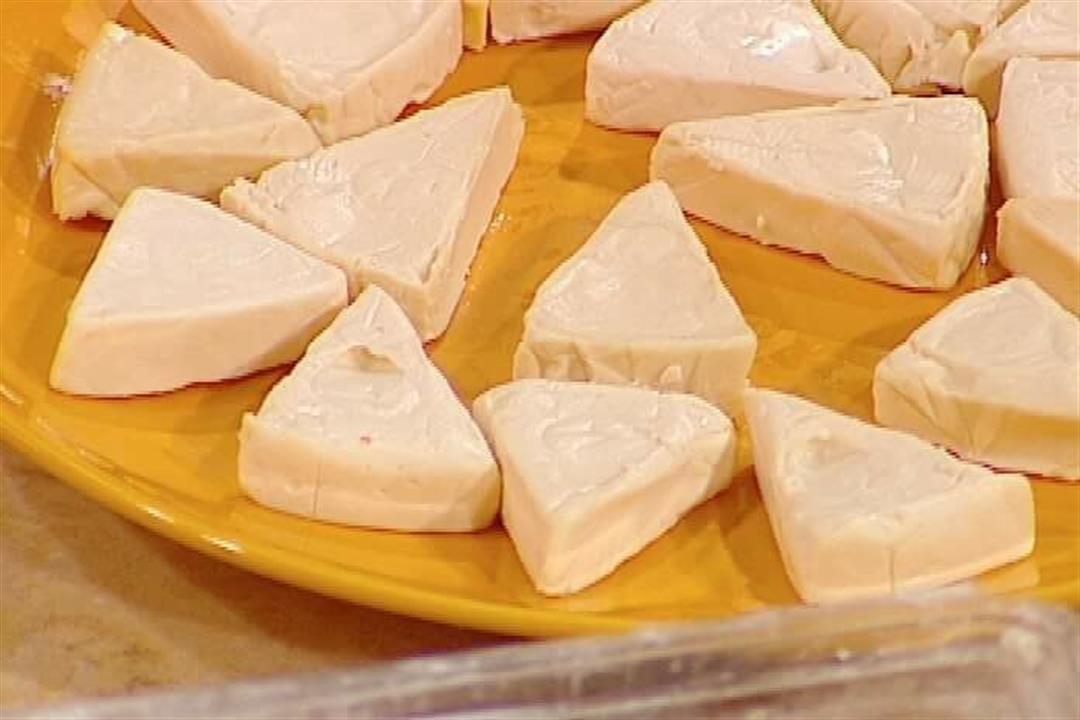 طريقة عمل الجبنة المثلثات( النستو ) بمكونات صحية ومضمونة فى المنزل