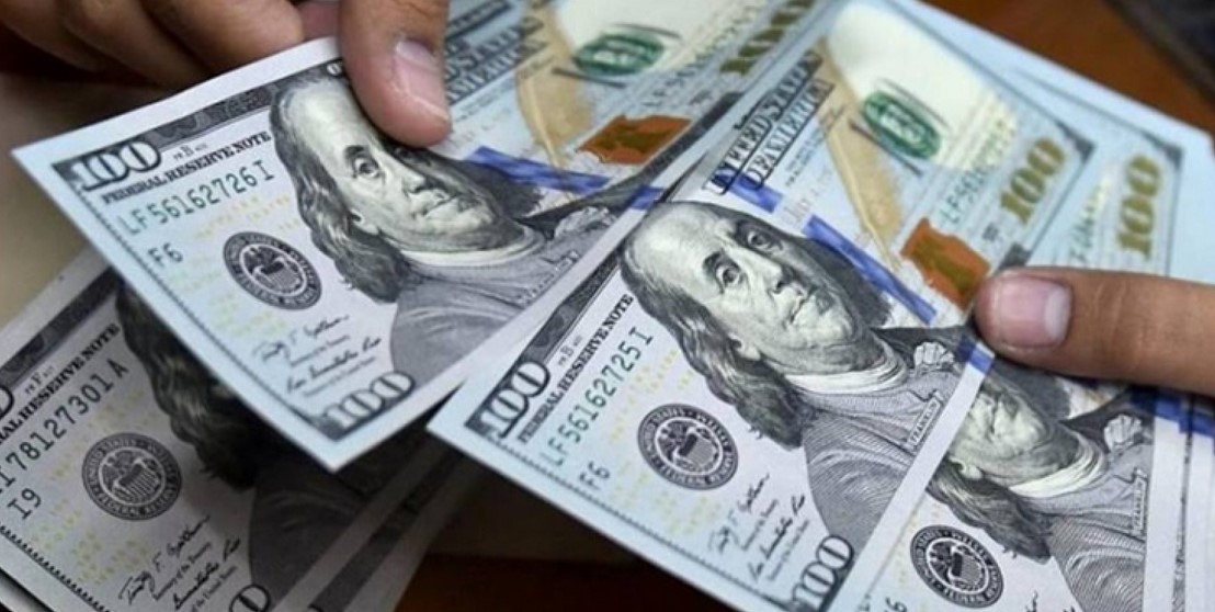 سعر الدولار في مصر وطريقة تحويل الدولار الى ريال في السعودية