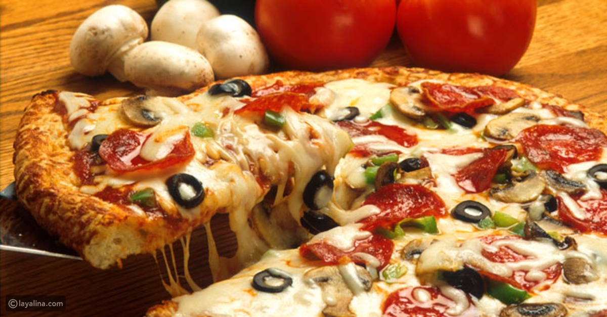 بعجينة قطنية أعملي البيتزا هت بالطريقة الأصلية بمكونات سهلة وطعم لذيذ