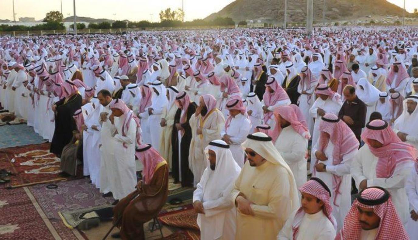 موعد صلاة عيد الفطر 2023 في السعودية .. توقيت صلاة العيد في الرياض و مكة و المدينة و جدة 1444 وجميع المناطق