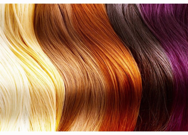 صبغ الشعر بمكونات طبيعية 100% بدون امونيا وألوان متعددة