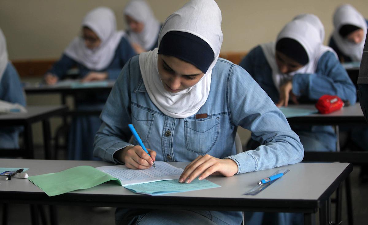 “ظهرت الآن” نتائج الثانوية العامة 2022 قطر بالاسم من خلال موقع وزارة التربية eduservices.edu.gov.qa