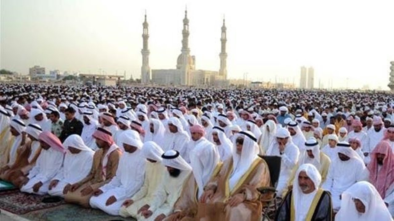 موعد صلاة عيد الأضحى في السعودية 1443 وموعد الإجازة للقطاع العام والخاص