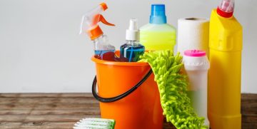 أفضل الطرق والوصفات المنزلية السريعة لتنظيف المنزل قبل العيد مرة واحدة بدون مجهود